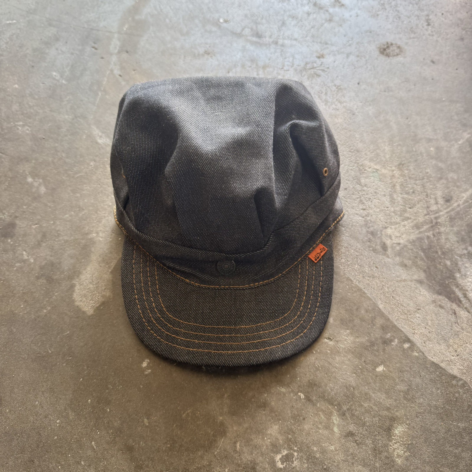 Vinage 1970s Levis Engineers Cap Hat Denim Orange Tab Size 7-7-1/8 TAG STILL ON Vinage 1970s Levis Engineers Cap Hat Denim Orange Tab Size 7-7-1/8 TAG STILL ON