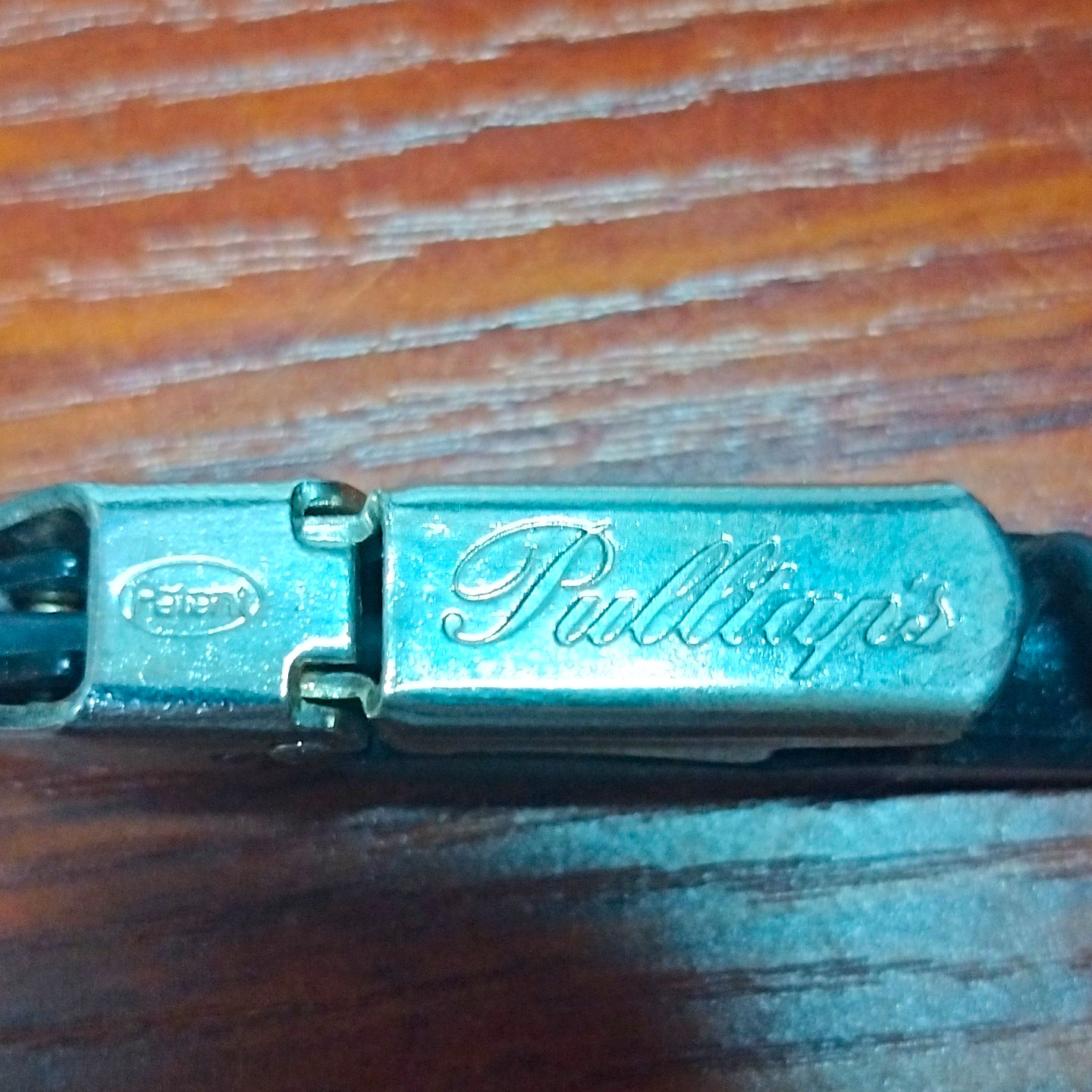 Pulltap\'s Vintage Advertising Waiter’s Friend Corkscrew Foil Cutter Opener