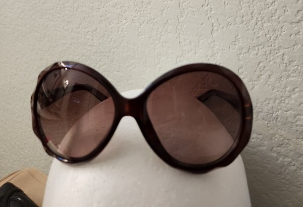 Fendi Oval Women\'s Brown Sunglasses side logo