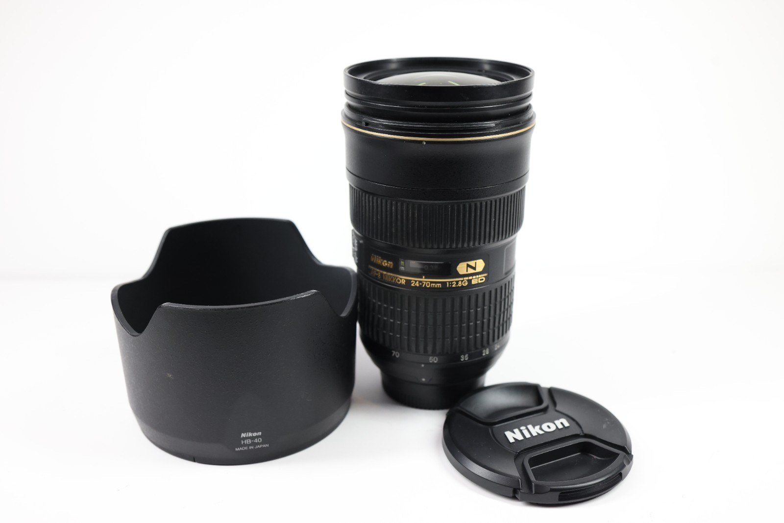 Nikon AF-S NIKKOR 24-70mm f/2.8 G ED IF SWM AF Zoom Lens F - Near Mint - USA Nikon AF-S NIKKOR 24-70mm f/2.8 G ED IF SWM AF Zoom Lens F - Near Mint - USA