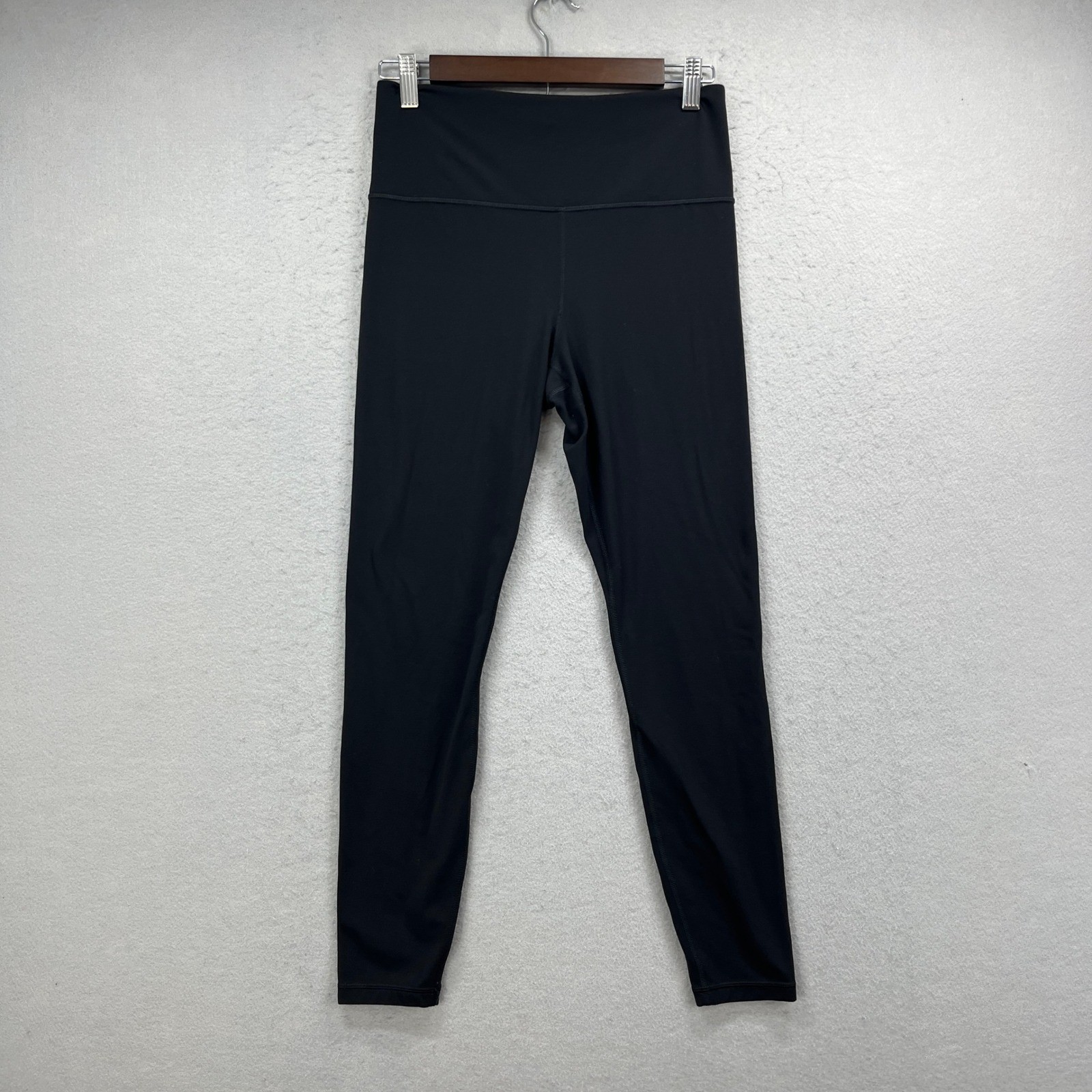 Athleta Elation Ultra High Rise Tight Leggings Womens M Black Solid Activewear