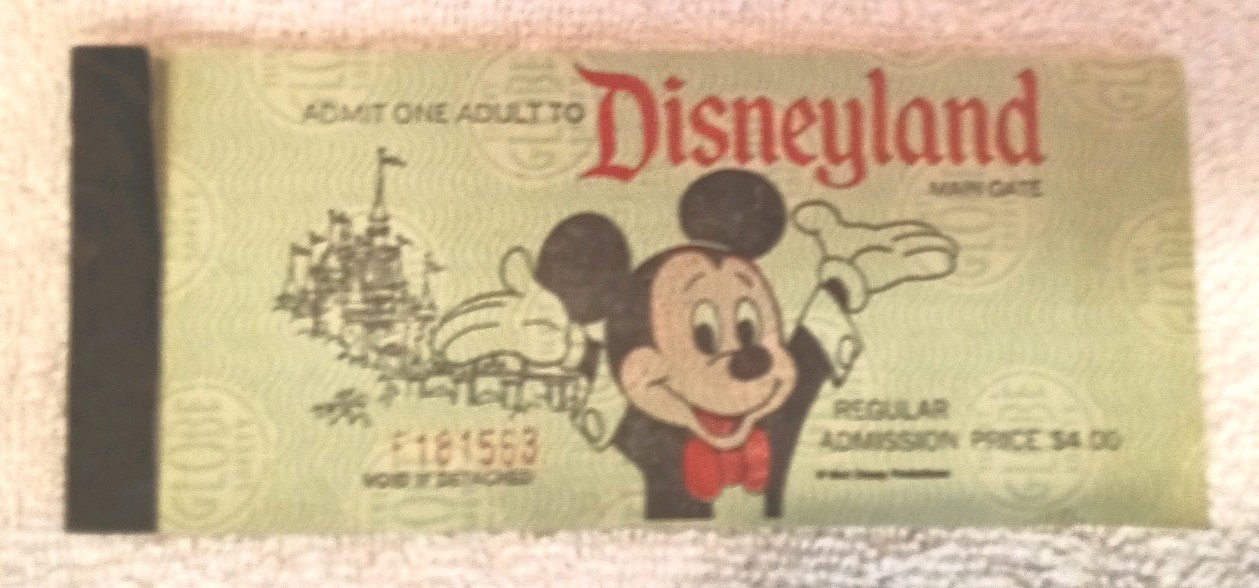 Vintage Between 1971 And 1974 Disneyland Admission Ticket Book Containing 15