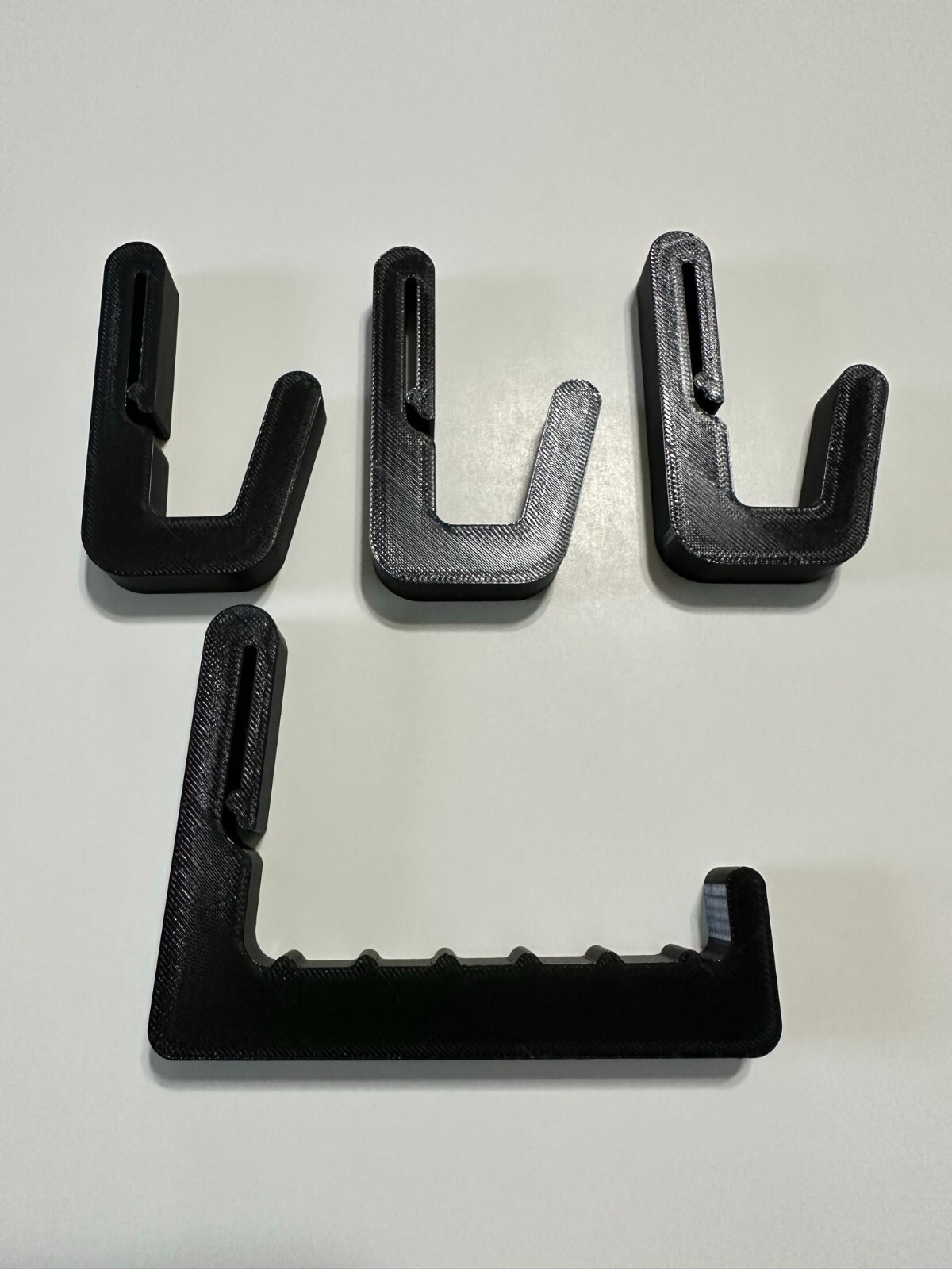 Archery Hunting Bow Hanger with 3 Gear Hangers Molle Clips