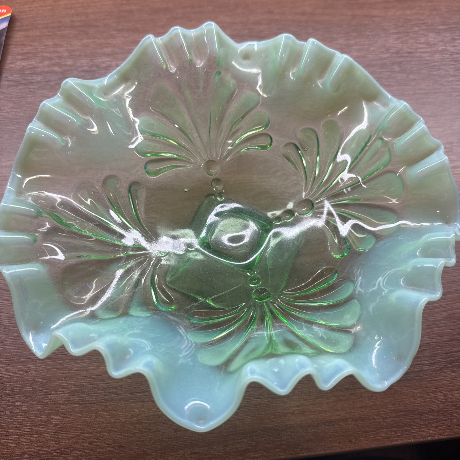 Antique Jefferson Glass Green Ruffle edged bowl 