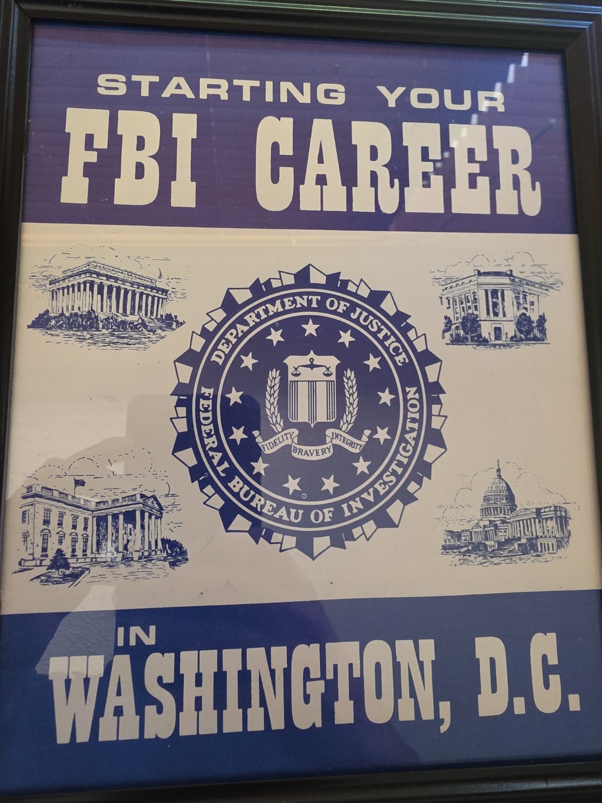 VINTAGE FBI FEDERAL BUREAU OF INVESTIGATION WASHINGTON DC RECRUITMENT Brochure VINTAGE FBI FEDERAL BUREAU OF INVESTIGATION WASHINGTON DC RECRUITMENT Brochure