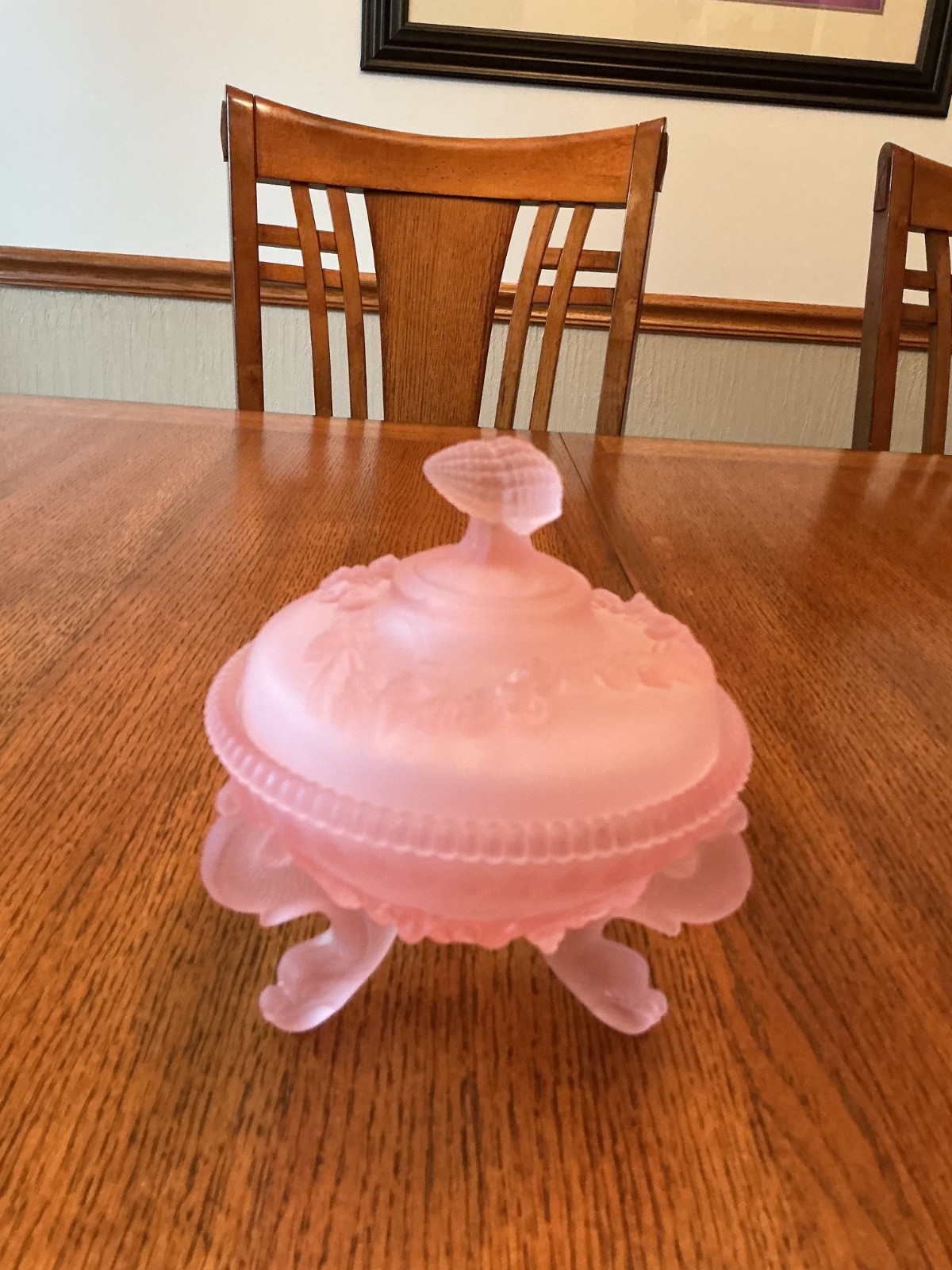 VTG Westmoreland Argonaut Dolphin & Shell Pink Satin Glass Covered Dish VTG Westmoreland Argonaut Dolphin & Shell Pink Satin Glass Covered Dish