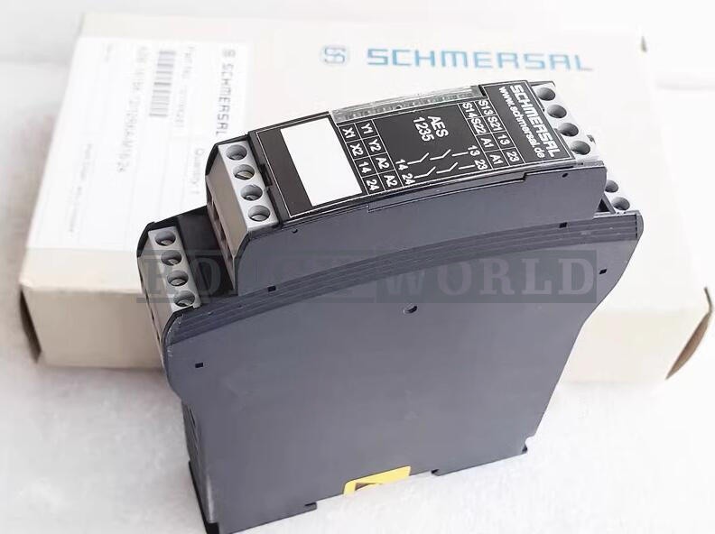 1PC NEW AES1235 Safety relay *vm