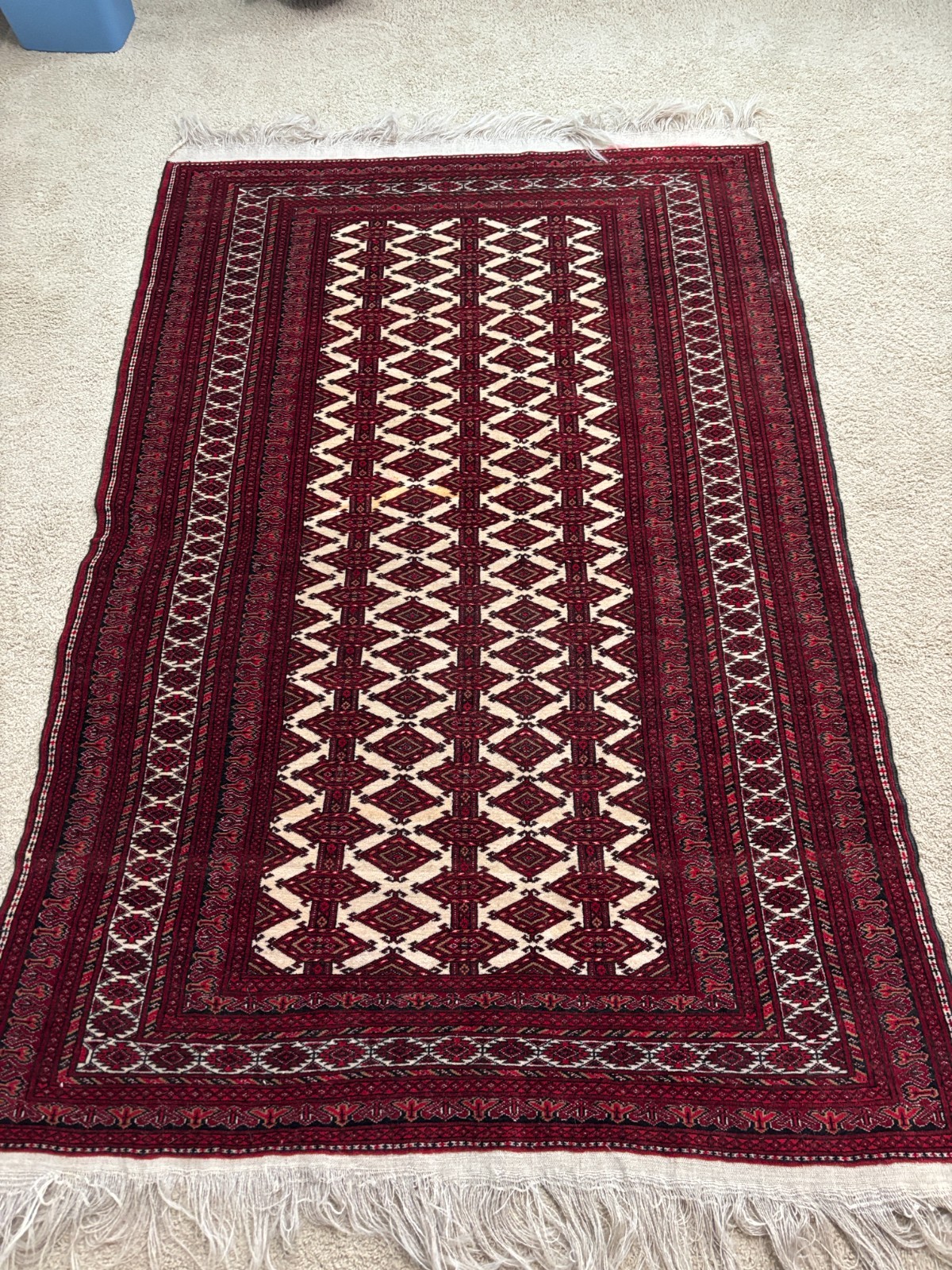 Antique Traditional Hand-Knotted Wool Area Rug from Pakistan Antique Traditional Hand-Knotted Wool Area Rug from Pakistan