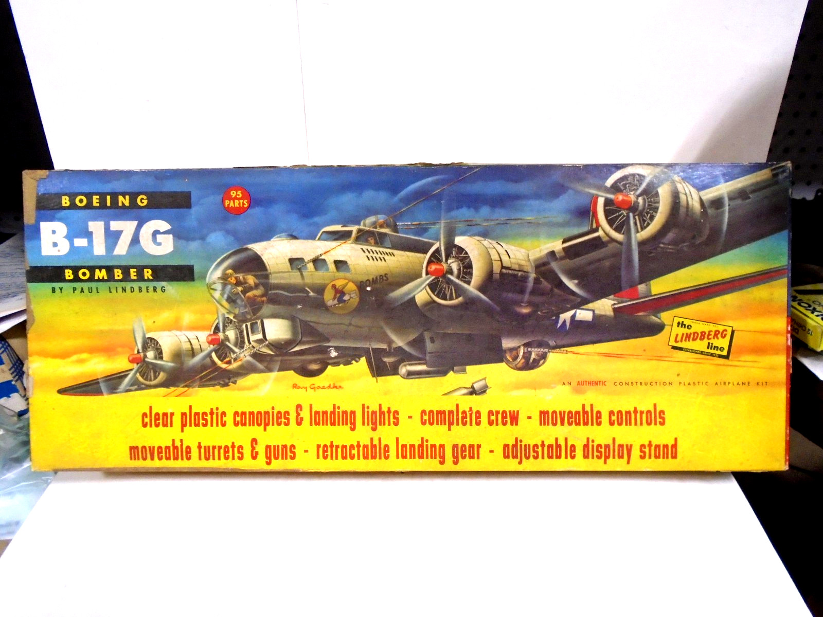VINTAGE LINDBERG B-17G EMPTY BOX - NEAT BOX ART FROM EARLY 1950'S VINTAGE LINDBERG B-17G EMPTY BOX - NEAT BOX ART FROM EARLY 1950'S