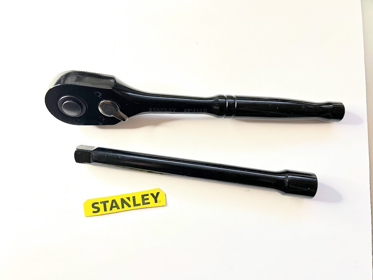 Stanley 3/8-in Dr Quick-Release Ratchet Handle 89-818B + 6 in Ext 86-207B Stanley 3/8-in Dr Quick-Release Ratchet Handle 89-818B + 6 in Ext 86-207B