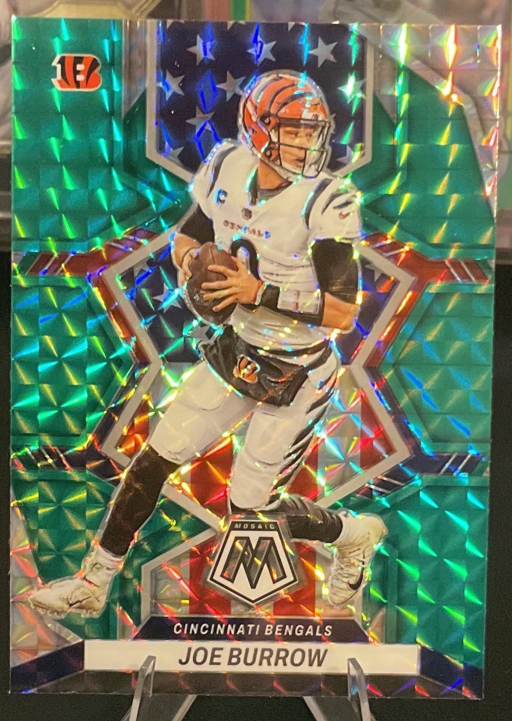 2022 Panini Mosaic - National Pride Joe Burrow #255 Green Mosaic Prizm 2022 Panini Mosaic - National Pride Joe Burrow #255 Green Mosaic Prizm