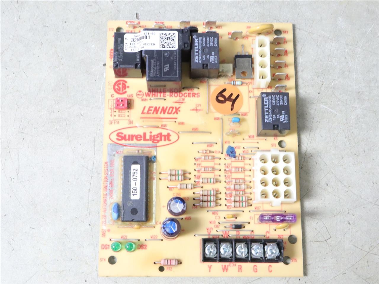 White Rodgers 50A65-121-06 LENNOX 32M8801 Integrated Fan Control Circuit Board