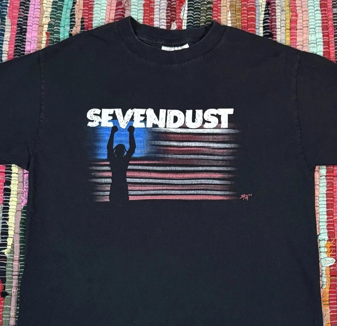 VTG 2002 Sevendust Band American Flag Black S to 5XL Tee Shirt TU1851 VTG 2002 Sevendust Band American Flag Black S to 5XL Tee Shirt TU1851