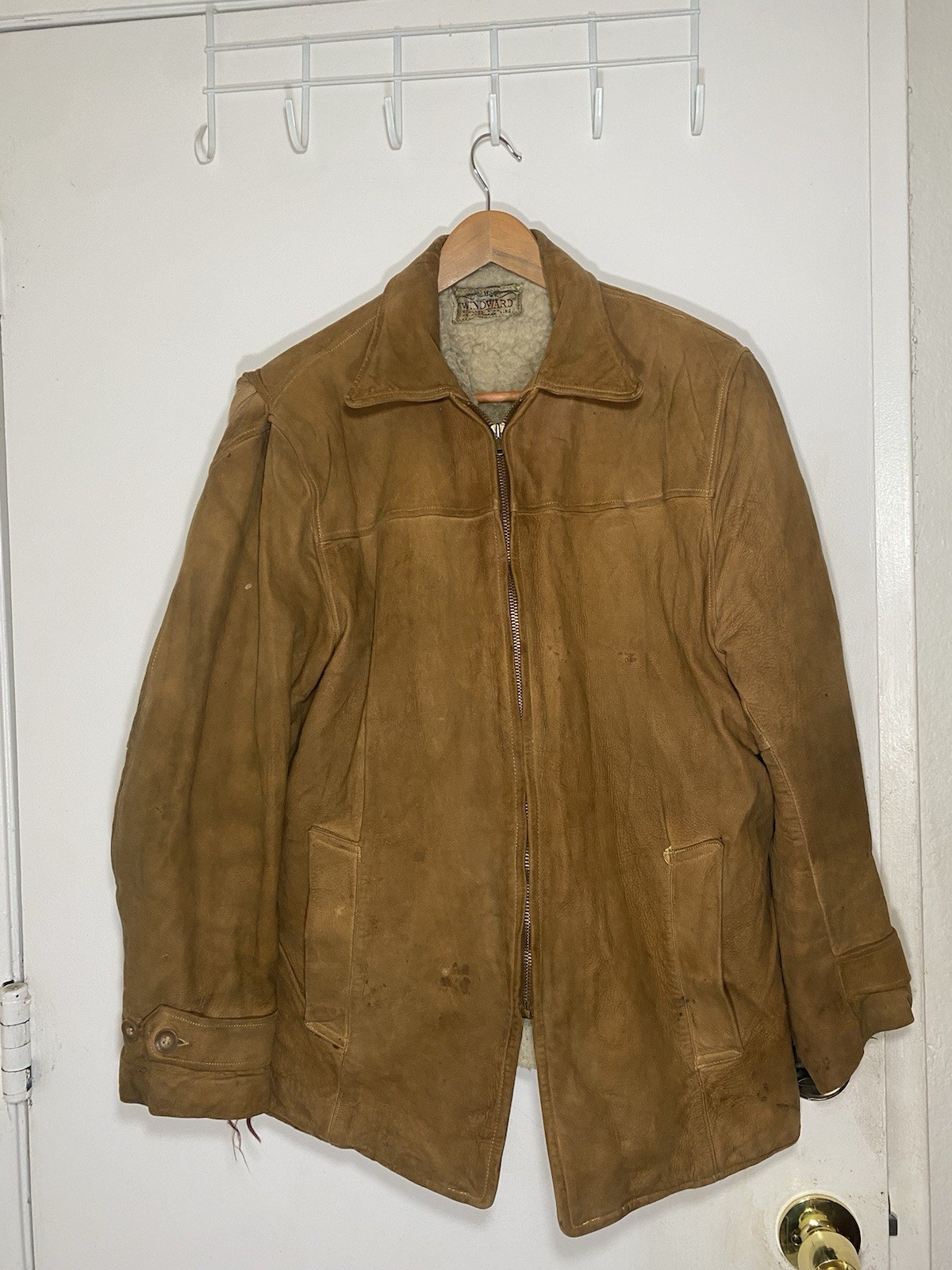 Vintage 1950s Windward Suede Jacket Sherpa Lined Size Medium Distressed