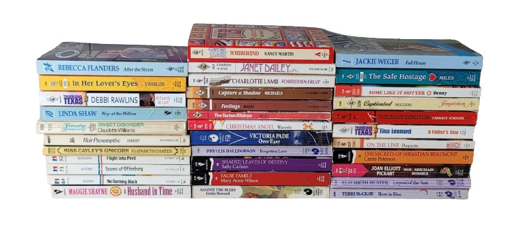 Lot of 12 Romance Paperbacks  Mixed Bestseller  Mass Market/Popular Editions