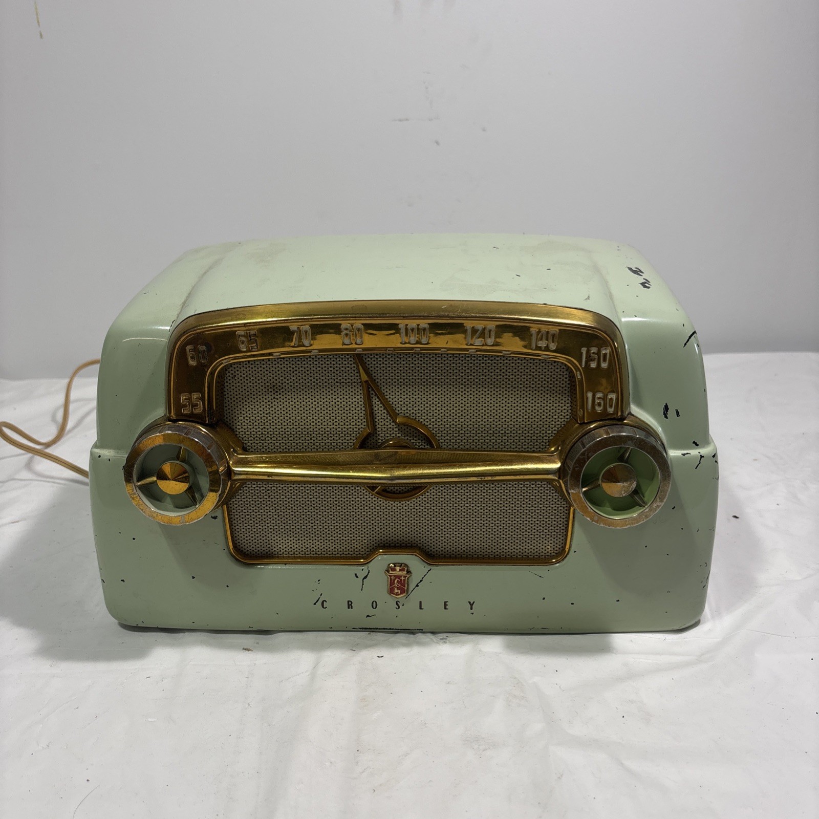 Vintage 1953 Crosley E-15CE Green Tube Radio Style Powers On Static AS-IS Vintage 1953 Crosley E-15CE Green Tube Radio Style Powers On Static AS-IS