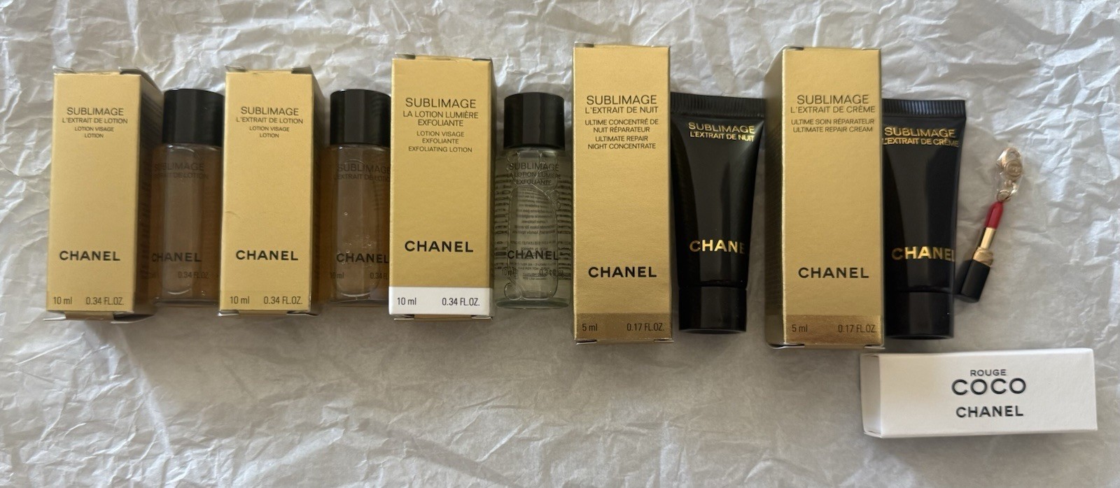 6pcs CHANEL SUBLIMAGE L’Extrait Deluxe Samples: 3x Lotion, 1x Night Concentrate. 6pcs CHANEL SUBLIMAGE L’Extrait Deluxe Samples: 3x Lotion, 1x Night Concentrate.