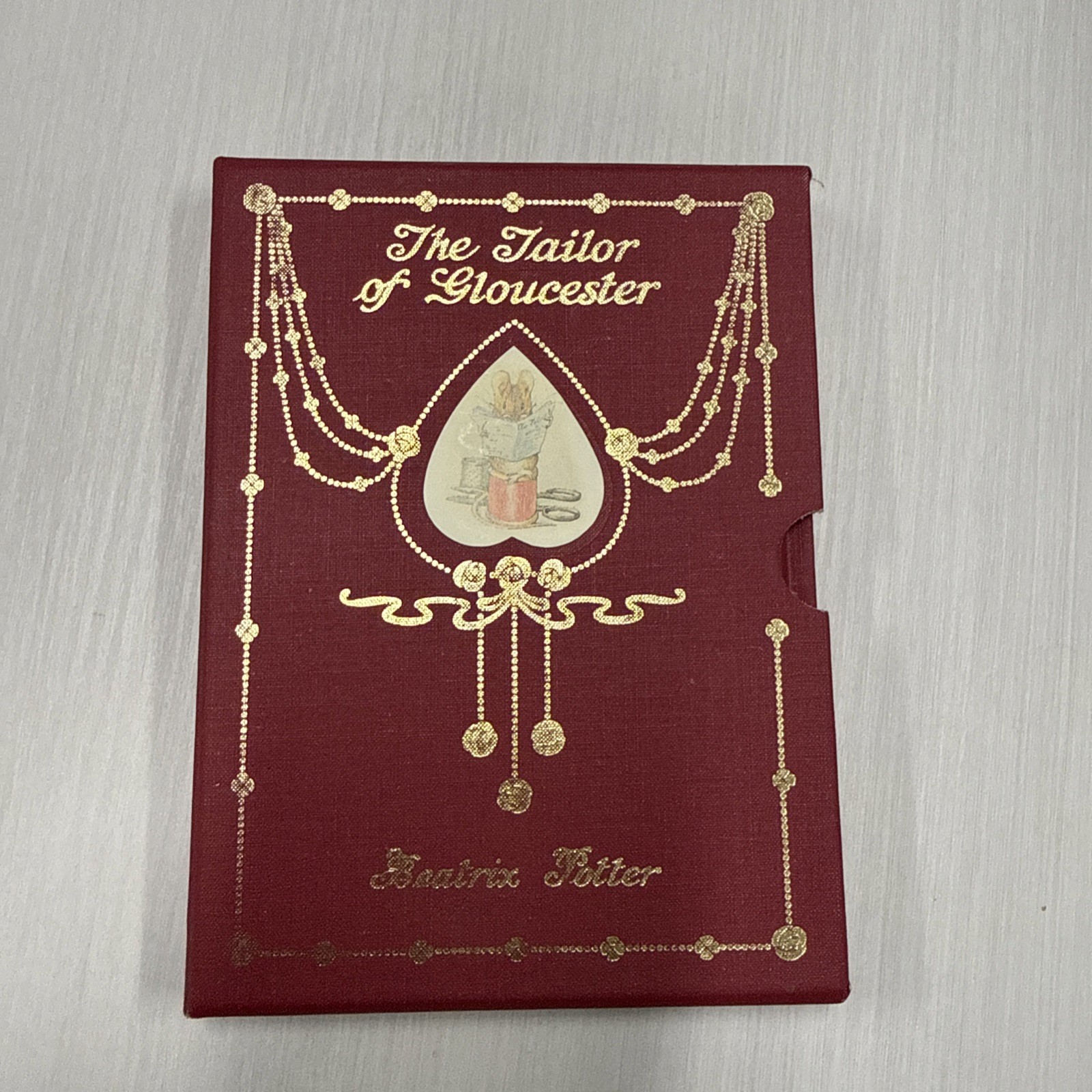 Beatrix Potter -The Tailor of Gloucester -Deluxe Centenary Edition, Rare 1987 