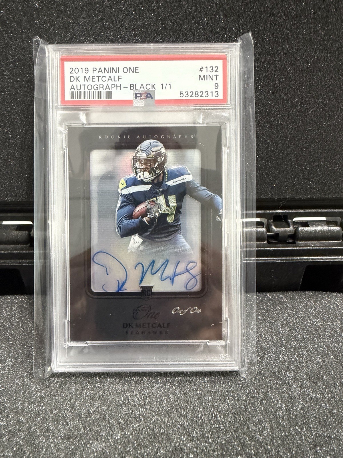 2019 Panini One DK Metcalf Black 1/1 RC Auto #132 Seahawks PSA 9