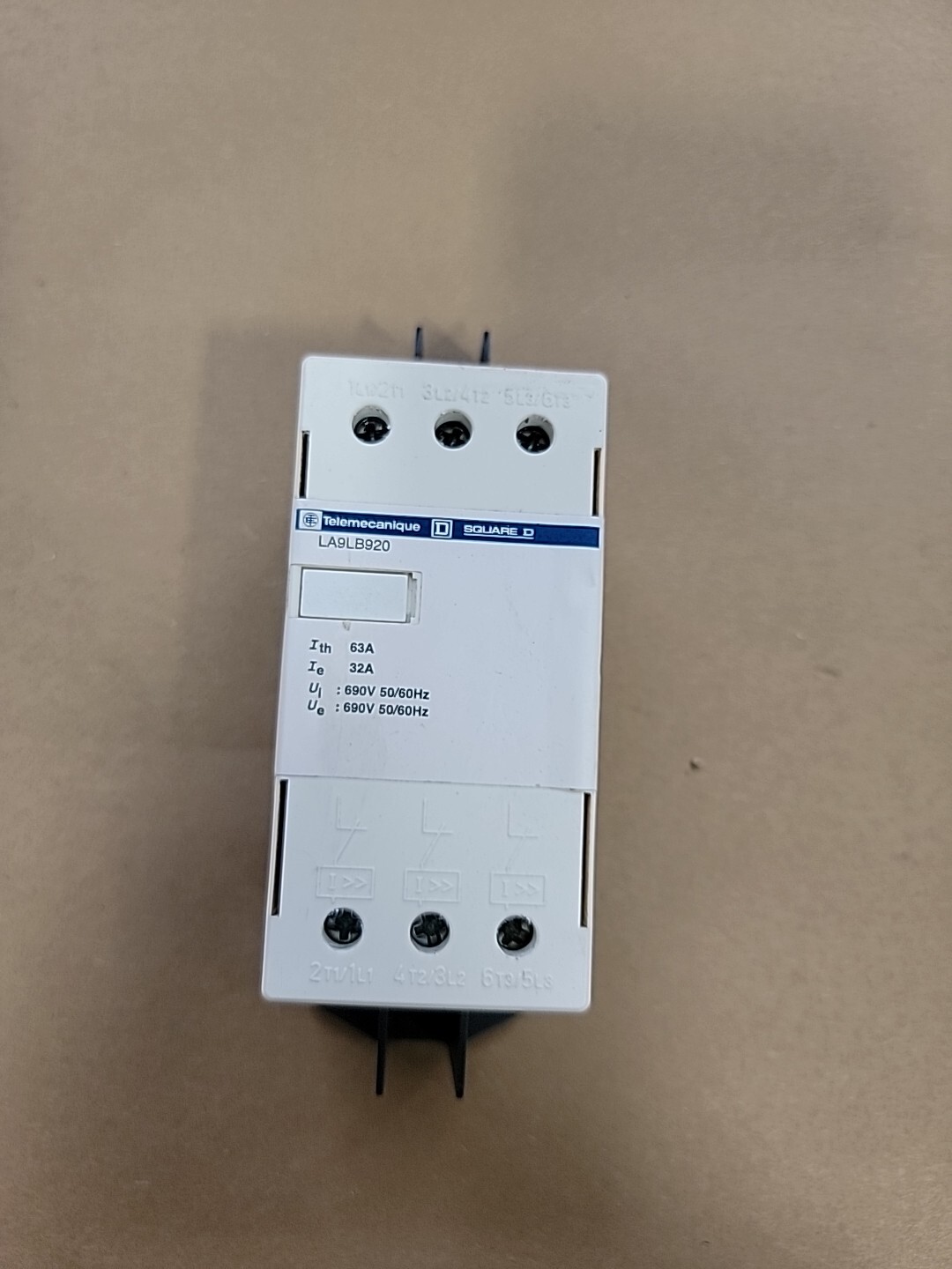 Telemecanique IEC Starter LA9LB920 Telemecanique IEC Starter LA9LB920