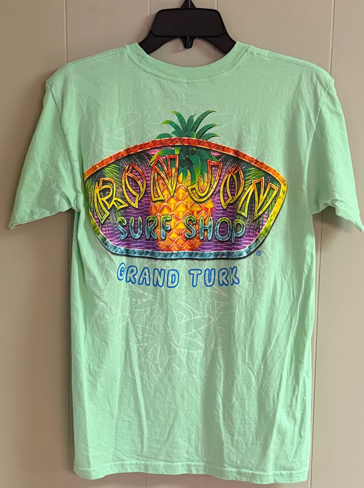 Ron Jon Surf Shop Grand Turk T-Shirt Small Mint Green Pineapple Graphic Tee Ron Jon Surf Shop Grand Turk T-Shirt Small Mint Green Pineapple Graphic Tee