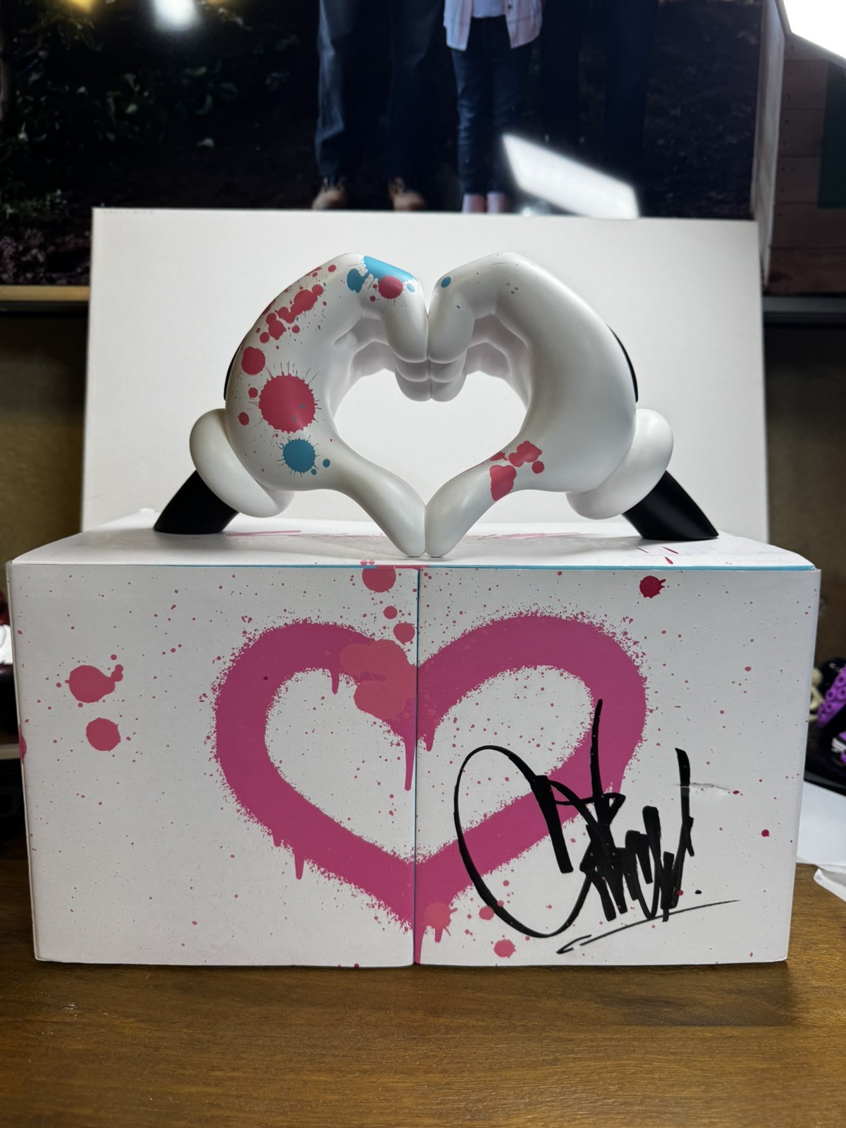 OG SLICK LOVE GLOVES Signed and hand embellished 10\ OG SLICK LOVE GLOVES Signed and hand embellished 10\