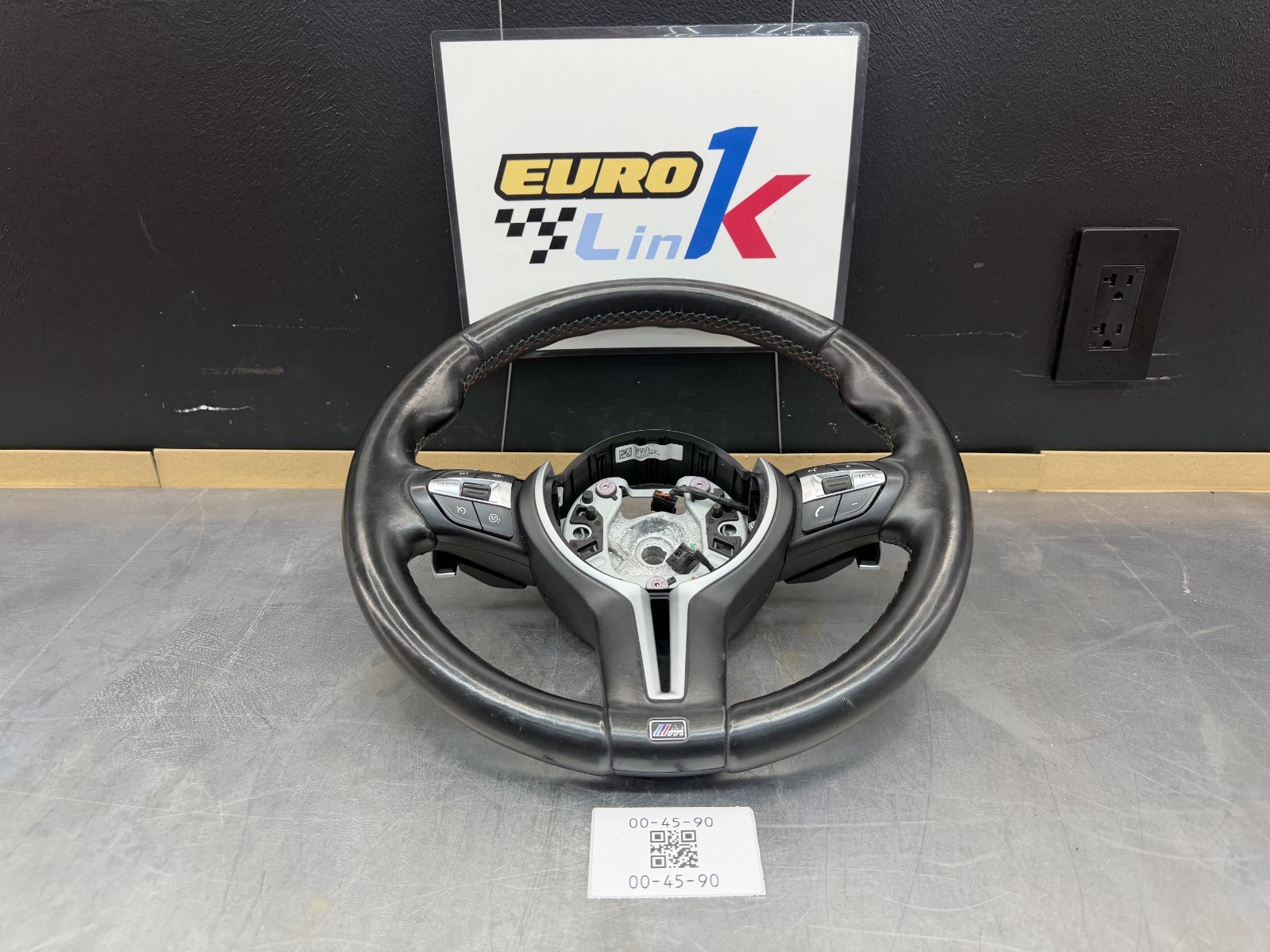14-19 BMW F85 F85 X5M X6M Steering Wheel Black Heated W/ Shifters