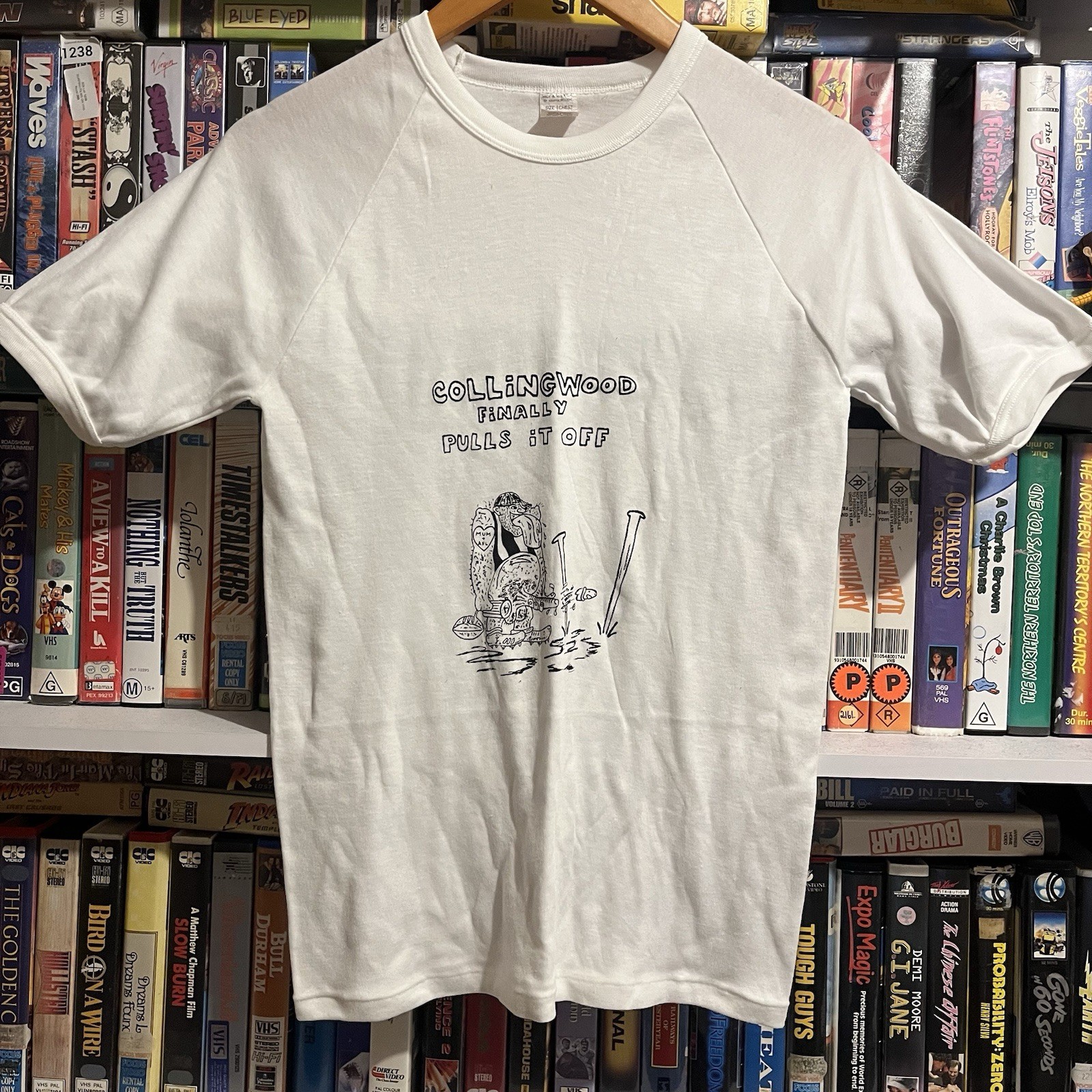 Vintage 1980s 80s AFL Collingwood Funny Ironic T Shirt Raglan Size L Carlton