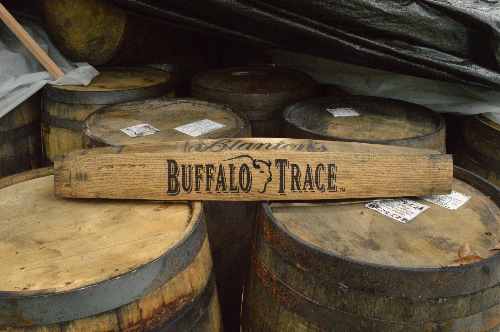 Whiskey Barrel Stave Buffalo Trace, Blanton's, Jack, Jameson, Whisky Many Others Whiskey Barrel Stave Buffalo Trace, Blanton's, Jack, Jameson, Whisky Many Others