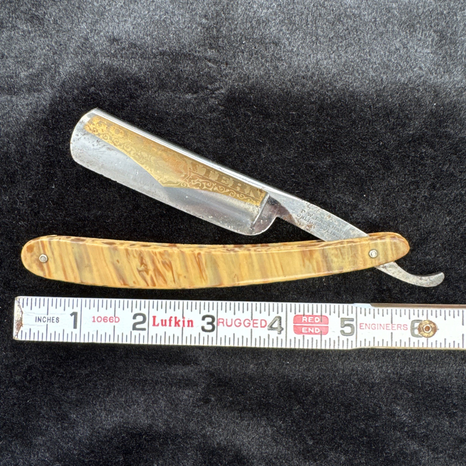 Vintage F.W. Backhaus Gold Stern #14 6/8” Straight Razor Ohligs Solingen Germany