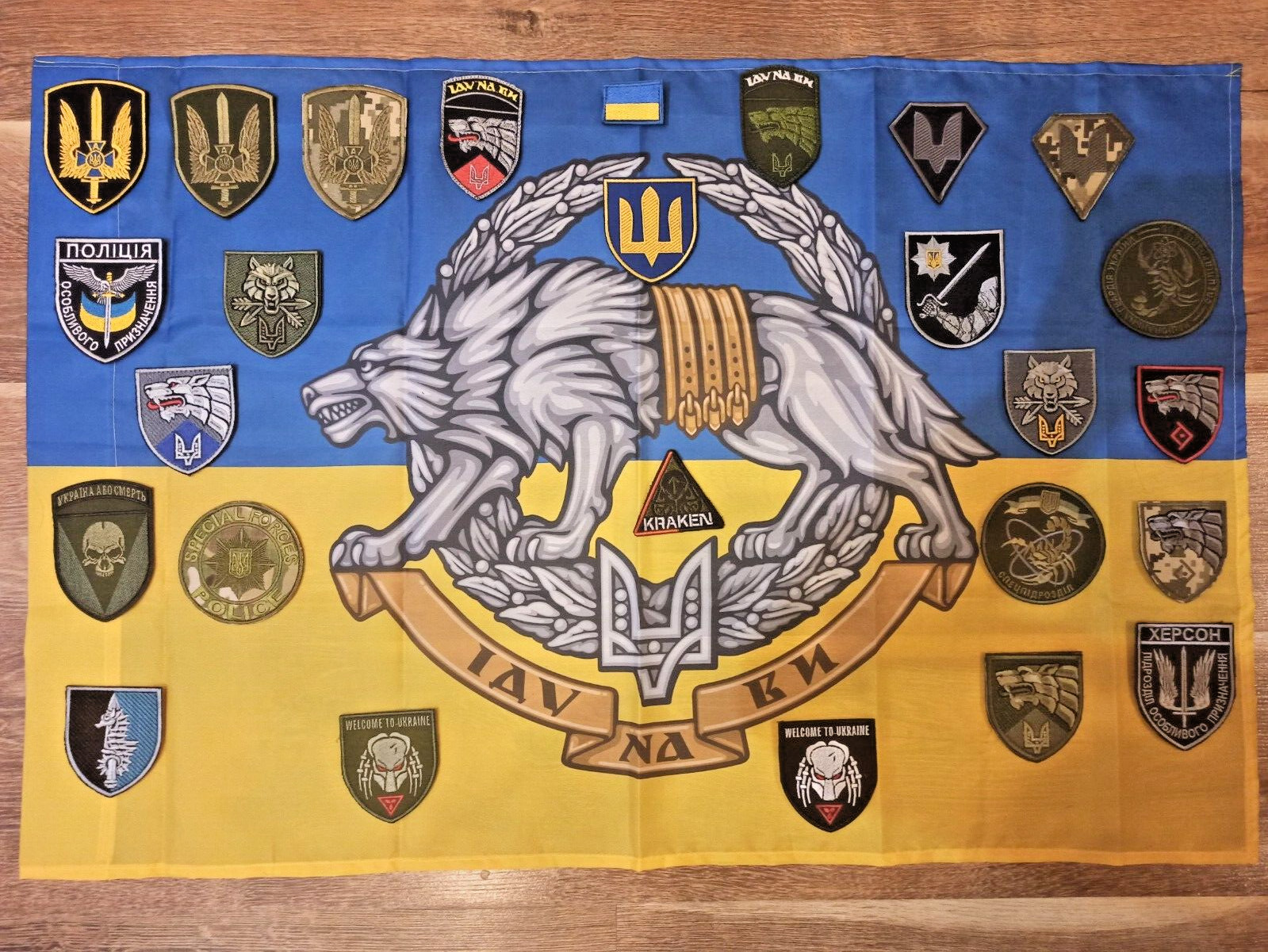 Ukraine war military flag Special Forces + 26 patches Ukrainian Special Forces Ukraine war military flag Special Forces + 26 patches Ukrainian Special Forces