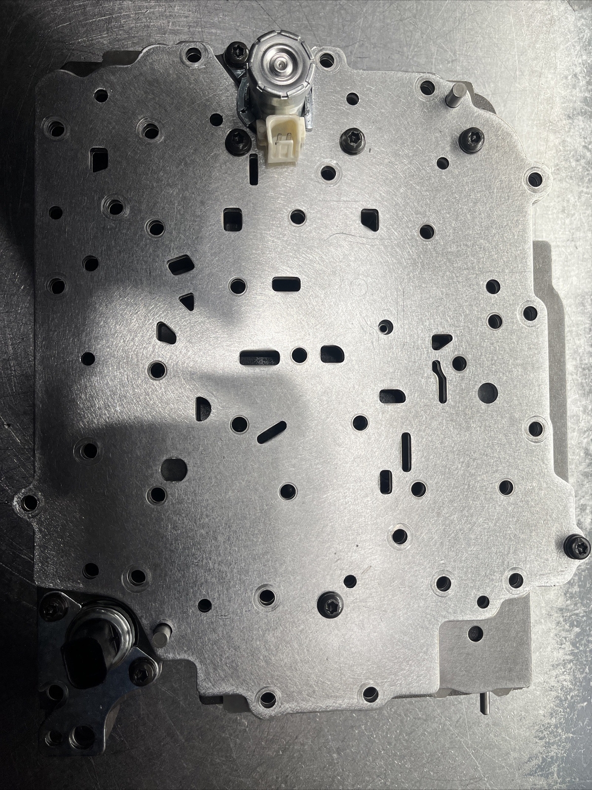 62TE Valve Body With Solenoids, Solenoid Pack Not Included, Updated