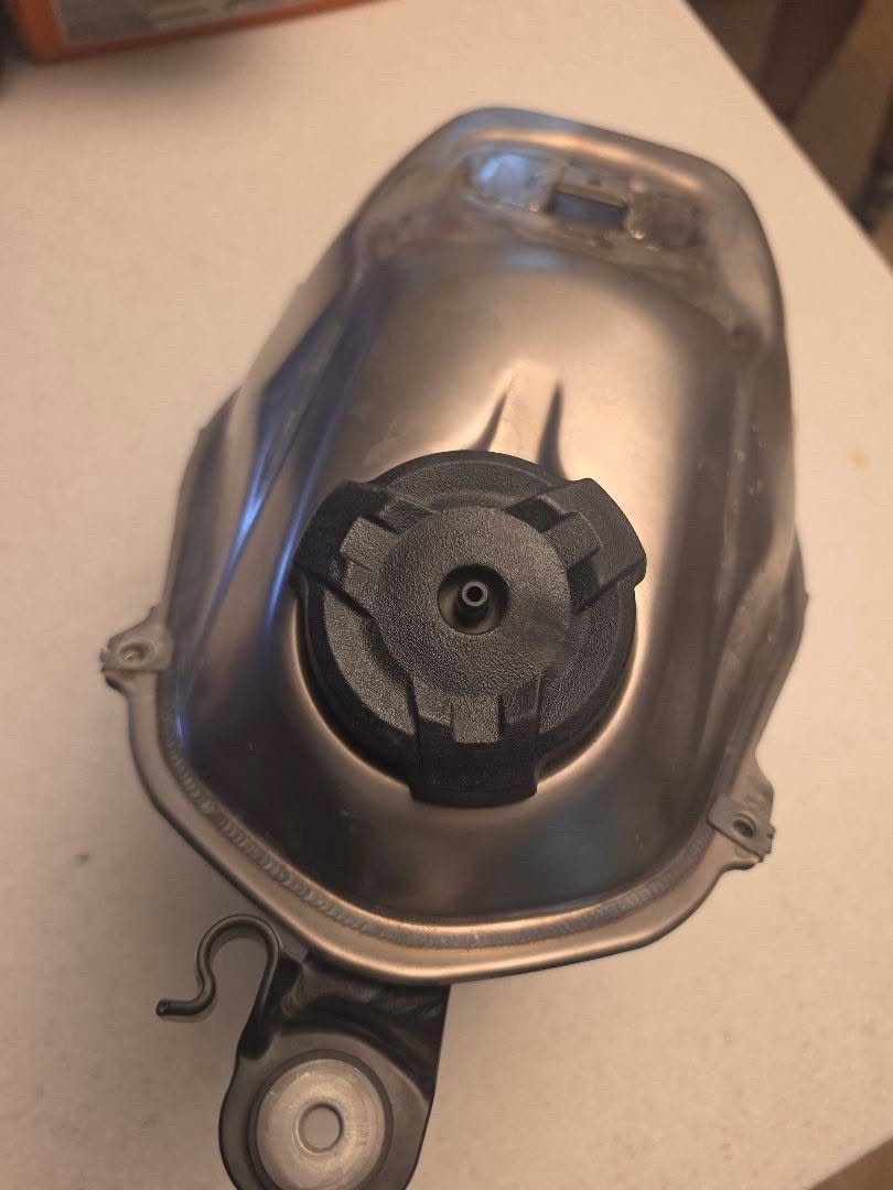 Honda 2021-2026 CRF450we Fuel Gas Tank Titanium oem Honda 2021-2026 CRF450we Fuel Gas Tank Titanium oem