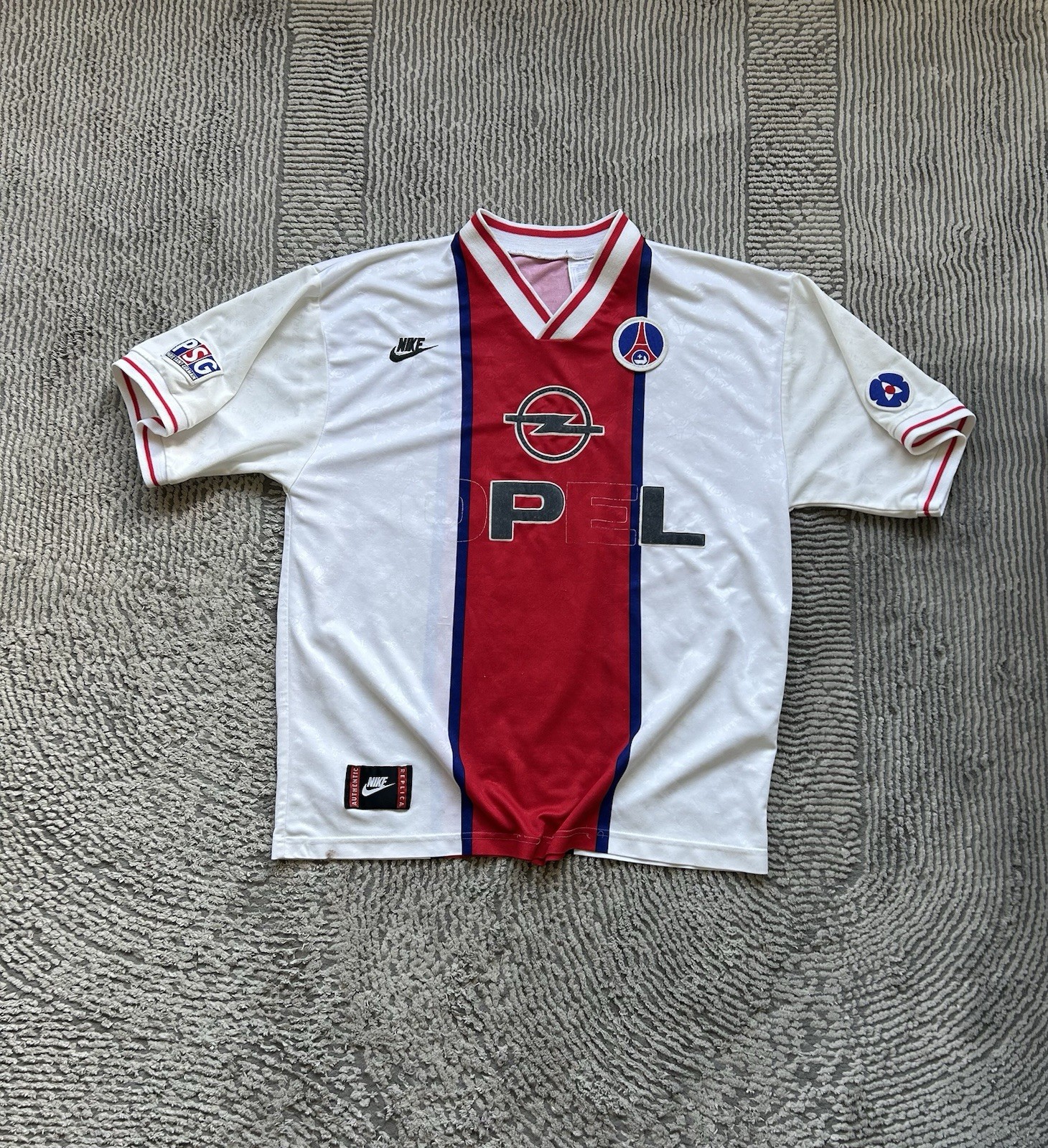 Vintage 1995 1996 PSG Paris Saint-Germain Away Shirt Nike Opel Jersey Size L