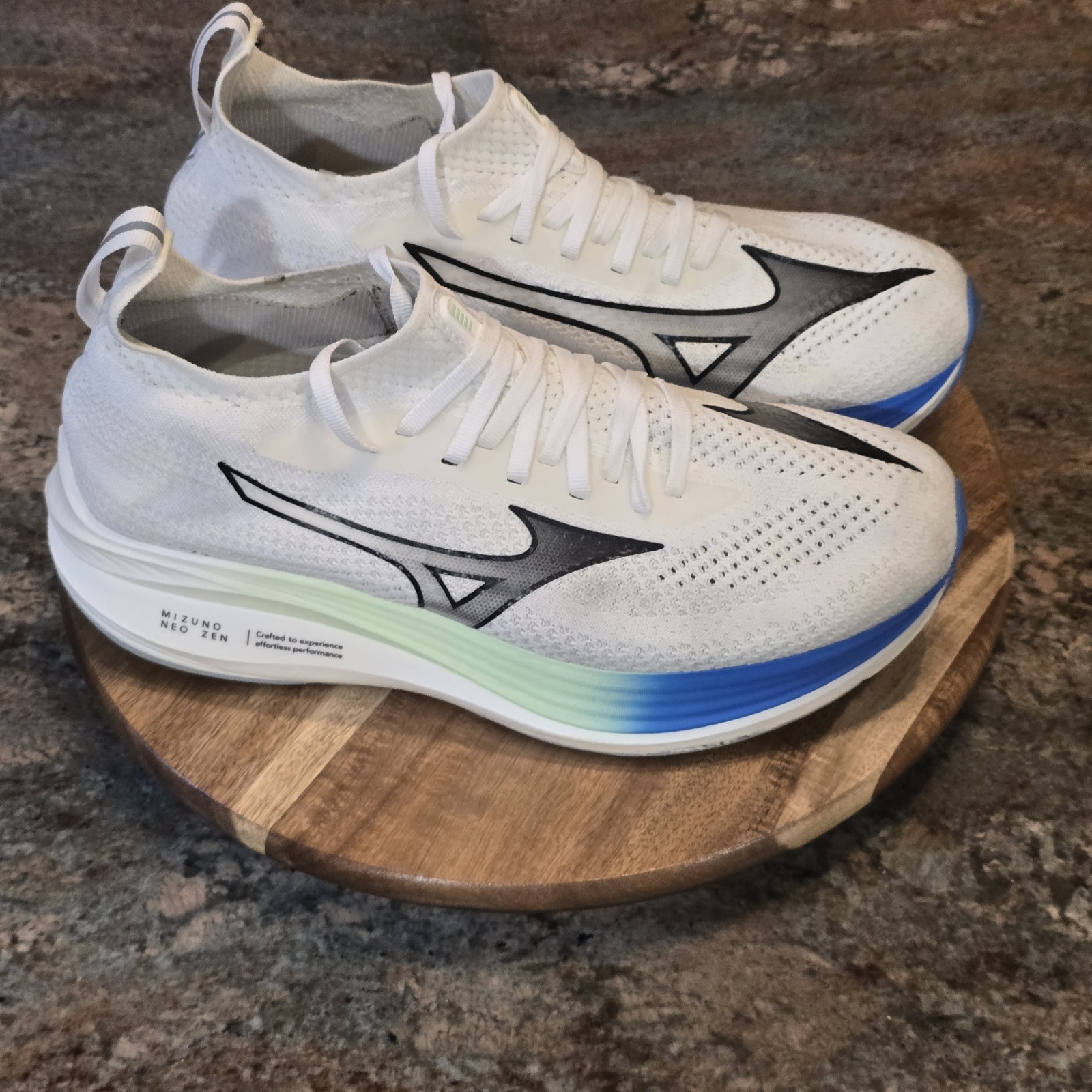 Mizuno Neo Zen - Mens Sz 10 White Blue Athletic Running Training Marathon Shoes