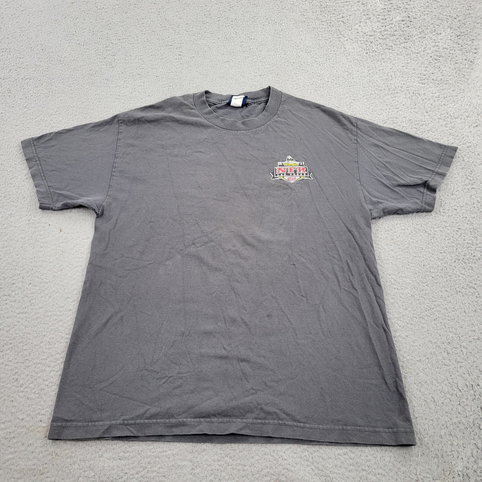 NFR Wrangler Shirt Mens Large PRCA 2011 Rodeo Racing Gray Las Vegas Graphic NFR Wrangler Shirt Mens Large PRCA 2011 Rodeo Racing Gray Las Vegas Graphic