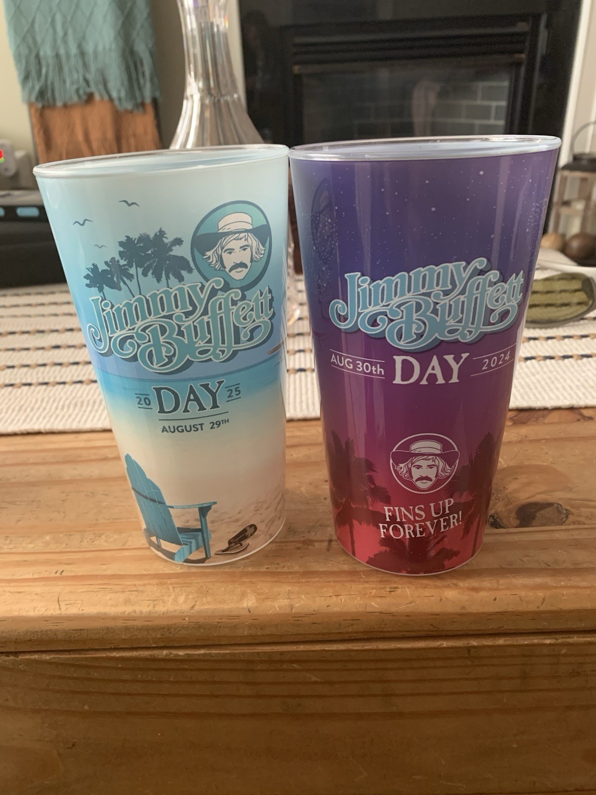 New Lot “ Jimmy Buffett Day 2024 And 2025 Plastic Cups Fins Up Forever HTF New Lot “ Jimmy Buffett Day 2024 And 2025 Plastic Cups Fins Up Forever HTF