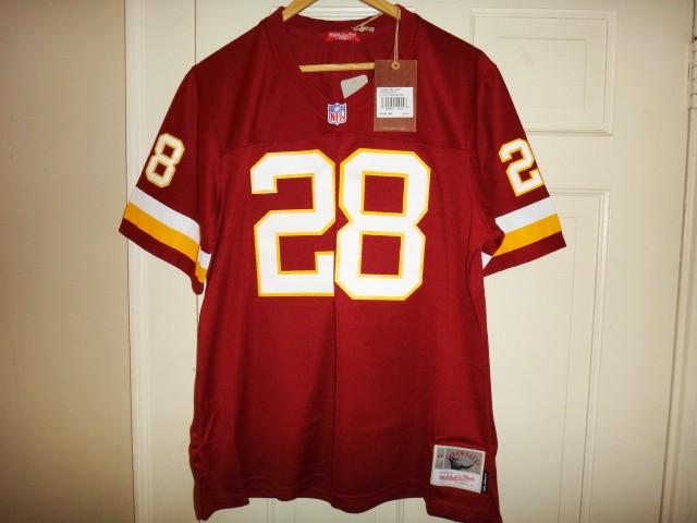 Women\'s Darrell Green Mitchell & Ness Redskins Throwback Legacy Jersey $130 NWT