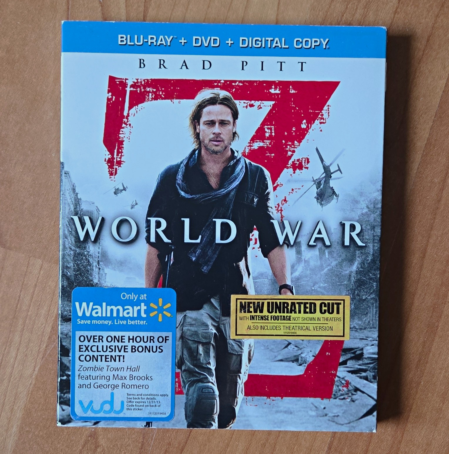 Paramount Pictures World War Z (2013) Blu-ray+DVD+Digital PG-13 Pitt Unrated