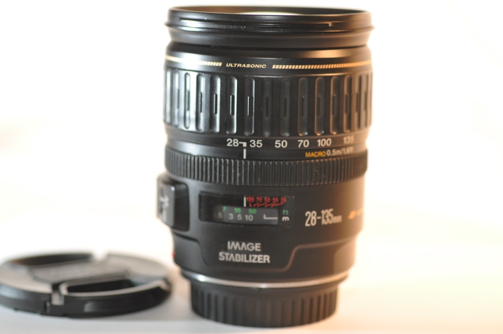 Canon EOS EF 28-135mm f/3.5-5.6 USM IS lens for EOS A2 90D 80D T8 T7 7D 5D 6D 1D