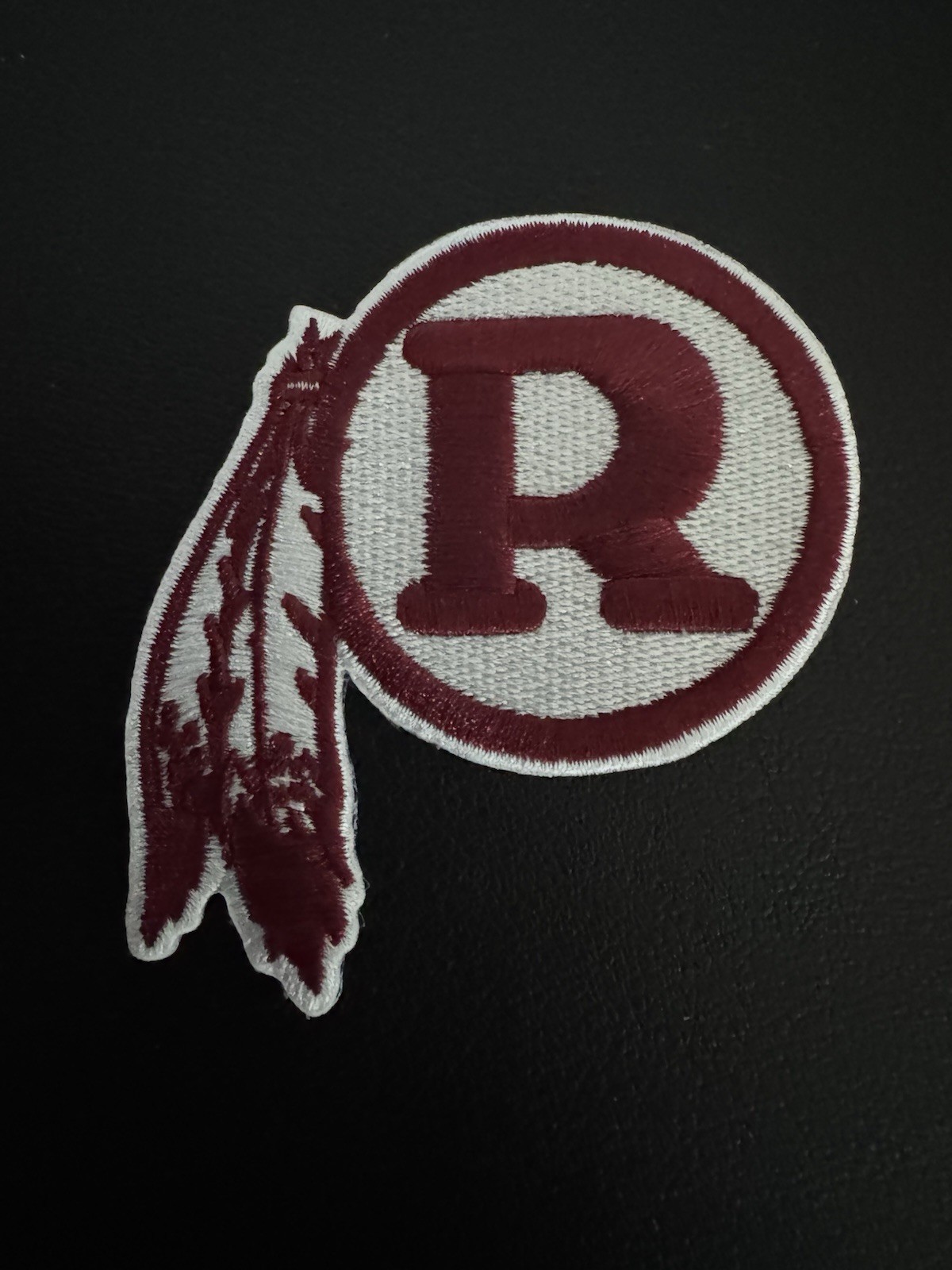 VINTAGE RETRO CLASSIC WASHINGTON REDSKINS THROWBACK R LOGO PATCH NEW-OLD STOCK VINTAGE RETRO CLASSIC WASHINGTON REDSKINS THROWBACK R LOGO PATCH NEW-OLD STOCK
