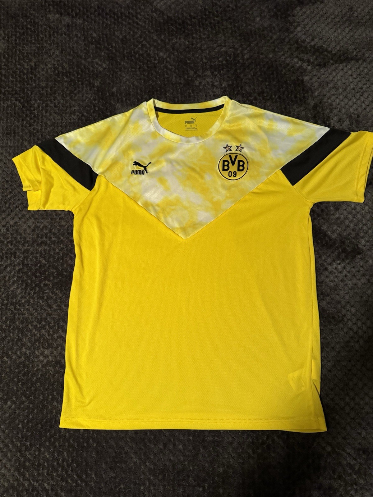 BVB Borussia Dortmund Men’s Medium (M) Puma Training Pre-match Top BVB Borussia Dortmund Men’s Medium (M) Puma Training Pre-match Top