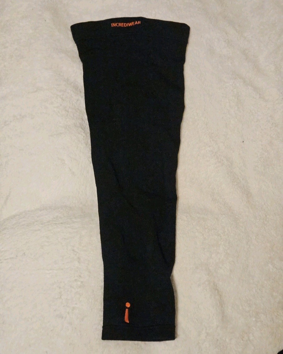 Incrediwear Black Leg Sleeve – Full Length Leg Sleeve for Leg Pain Relief Incrediwear Black Leg Sleeve – Full Length Leg Sleeve for Leg Pain Relief