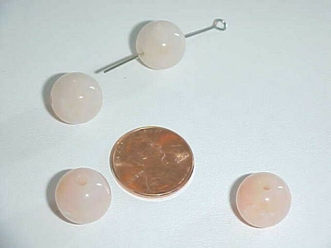 36 VINTAGE ANGELSKIN ACRYLIC ROUND SMOOTH 12mm. BEADS L829