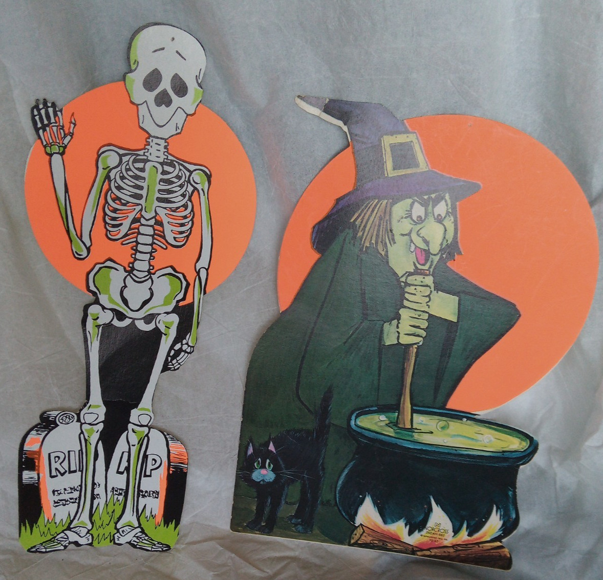 2 Vintage Die cut Paper Halloween Decorations  From 60\'s, 70\'s One sided