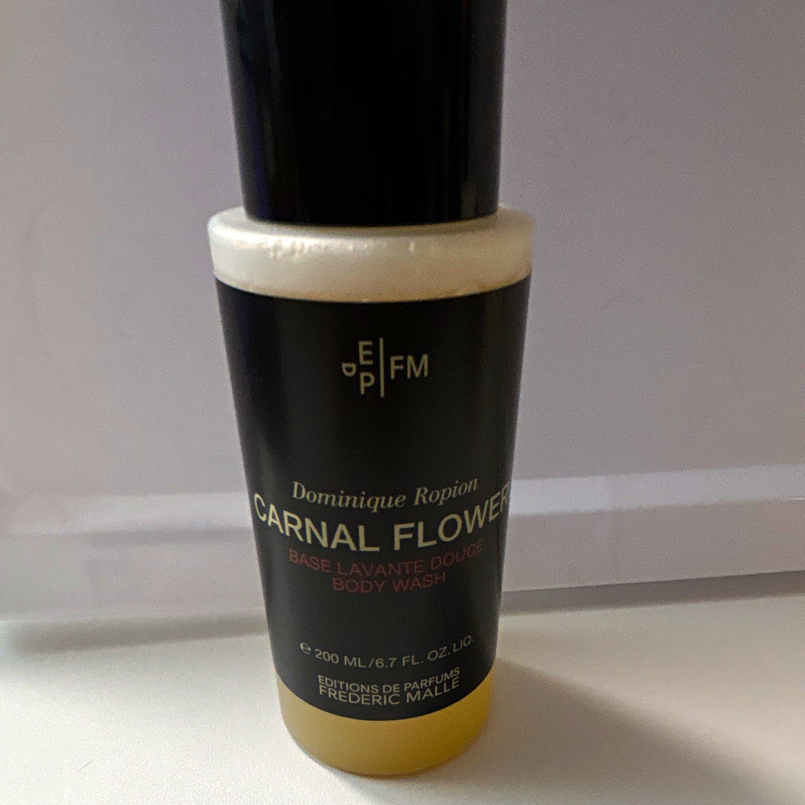 Editions de Parfums Frédéric Malle Carnal Flower Body Wash Liquid 6.7 fl oz Editions de Parfums Frédéric Malle Carnal Flower Body Wash Liquid 6.7 fl oz