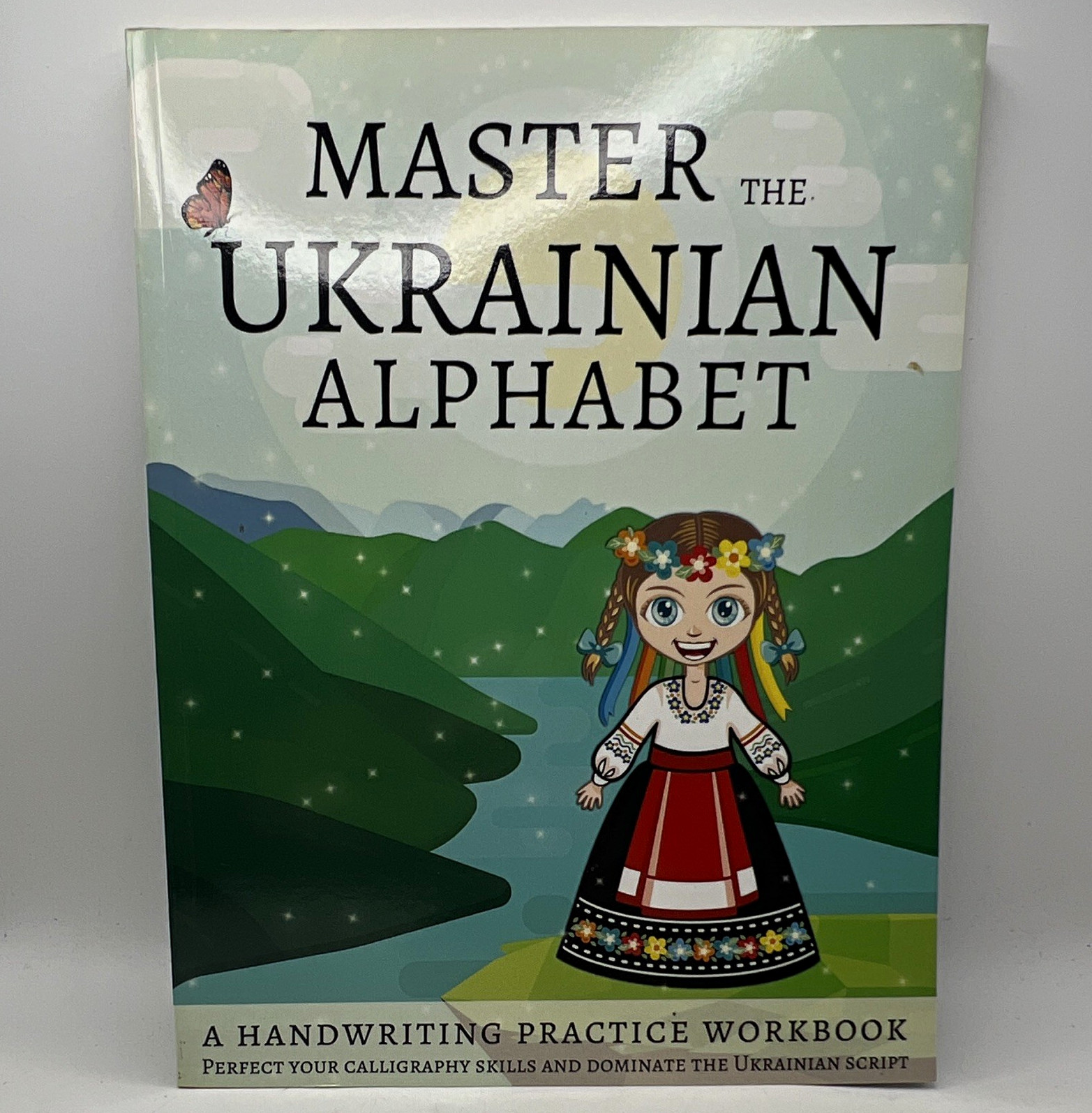 Lang Workbooks Master the Ukrainian Alphabet Handwriting Practice Paperback 2020 Lang Workbooks Master the Ukrainian Alphabet Handwriting Practice Paperback 2020