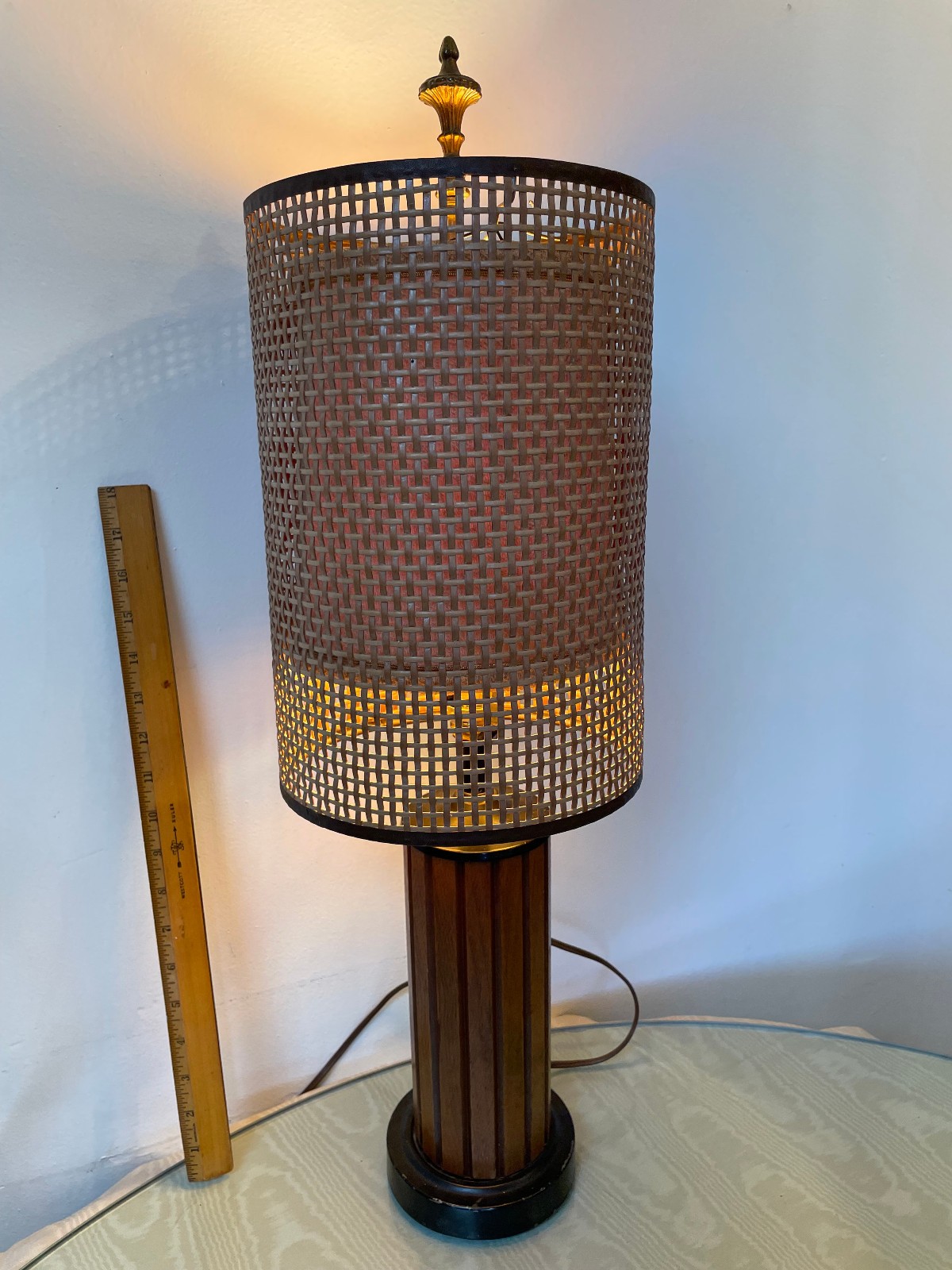 Mid Century Modern Lamp Gruvwood Style Walnut Wood & Metal Table Lamp old