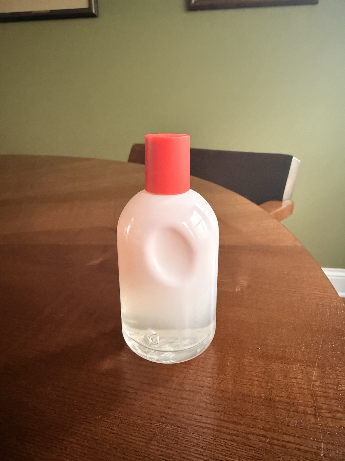 Glossier You, 100mL 3.4 fl oz Glossier You, 100mL 3.4 fl oz