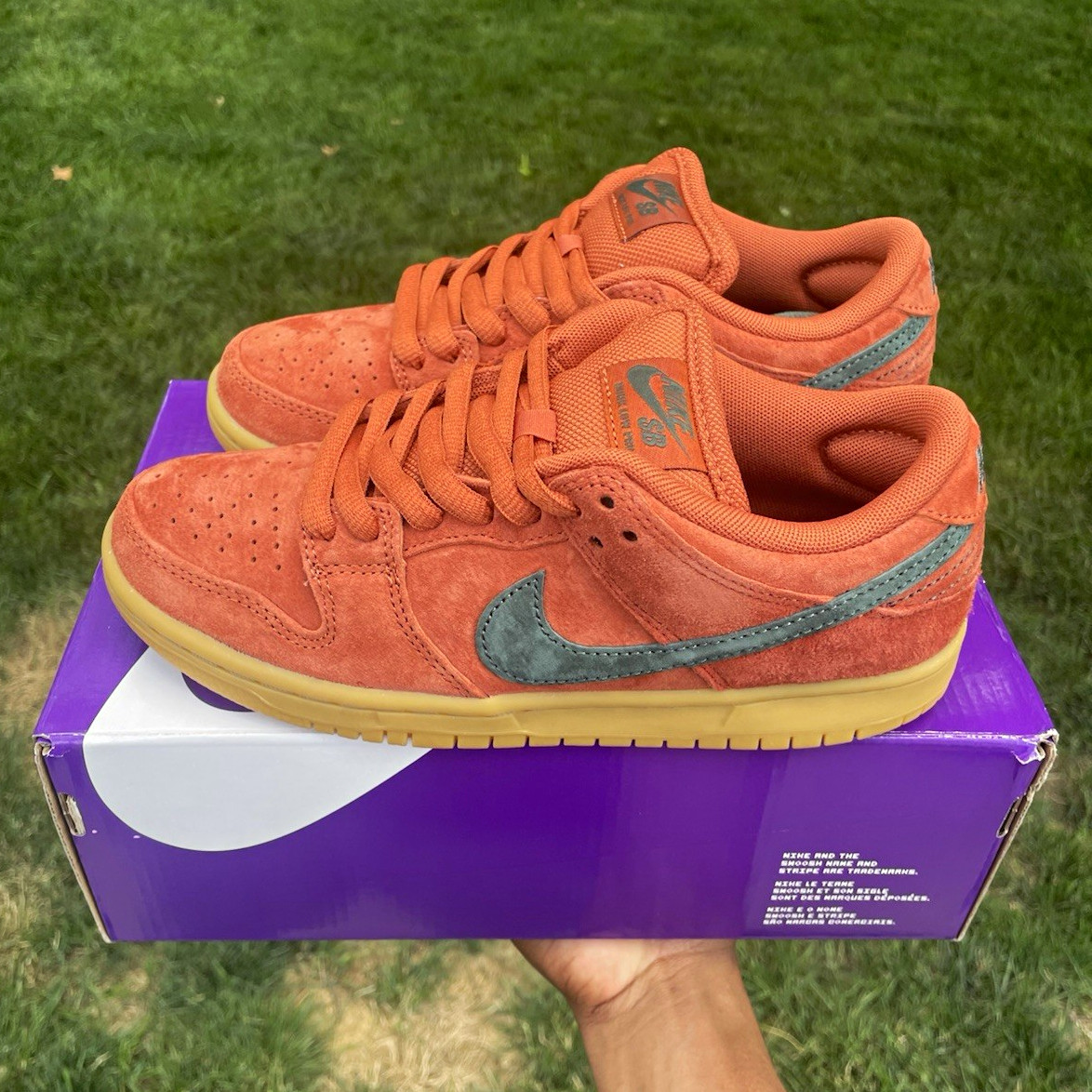 Nike SB Low-Top Skate Shoes Orange Green Swoosh Gum Sole US 5